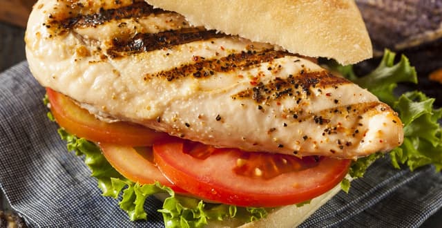Grilled Chicken Sub